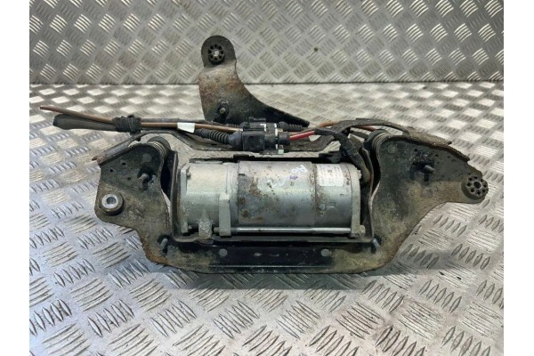 Suspension compressor AUDI A6 Avant 4G5 C7 4GD 4430201871 3 0L diesel Catalog number of substitutes 4G0616005D