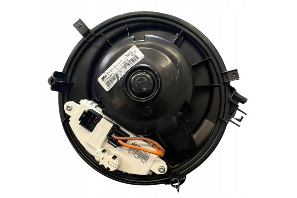 Blower fan VW 5Q1819021B Catalog number of the part 5Q1819021B 5Q0907521C