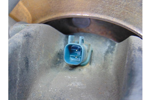 MANGUETA DELANTERA DERECHA FORD FOCUS BERLINA (CB4)