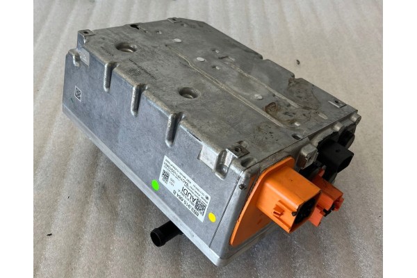 Battery charger Audi 8B3915684B Catalog number of the part 8B3915684B 8B3 915 684 B