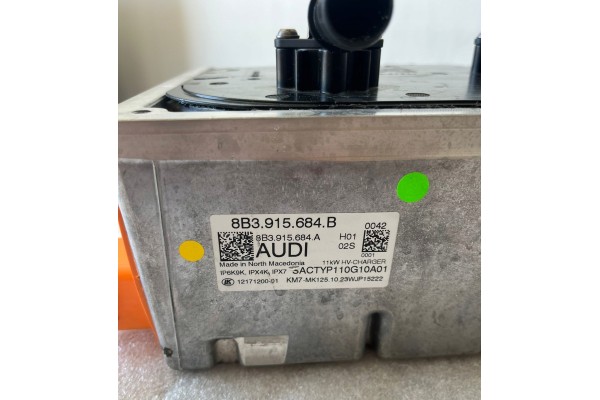 Battery charger Audi 8B3915684B Car type passenger cars