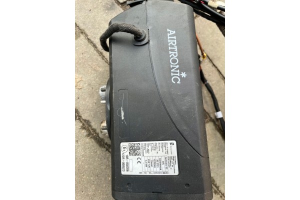 MERCEDES SPRINTER W906 RENAULT WEBASTO EBERSPACHER AIRTRONIC D4S 9068302101 Catalog number of the part A 9068302101