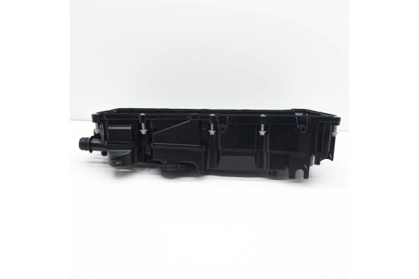 OE BMW 11128589941 VALVE COVER BMW 3 E90 2 0D 09 Car type passenger cars