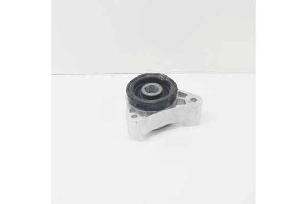 PORSCHE PANAMERA 971 Front Left Lower Swing Arm Bushing 971407183D Car type passenger cars