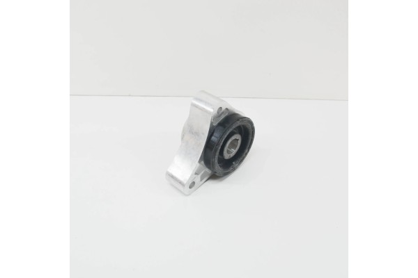 Buje de Brazo de Control Inferior Izquierdo Delantero Porsche Panamera