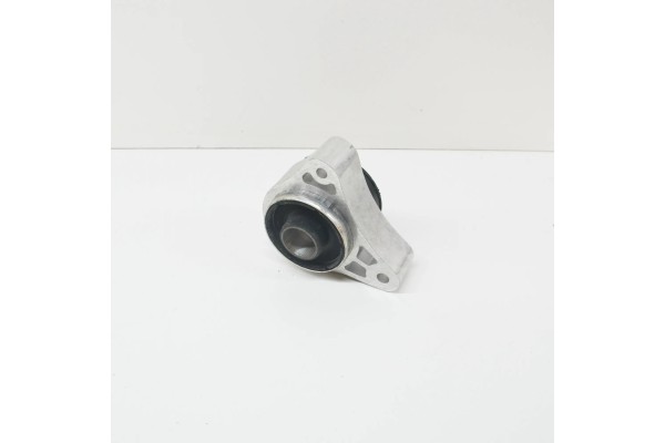 Buje de Brazo de Control Inferior Izquierdo Delantero Porsche Panamera