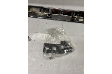 8742 G0 Tailgate emblem PEUGEOT 206 Original PSA Part manufacturer Citroen OE