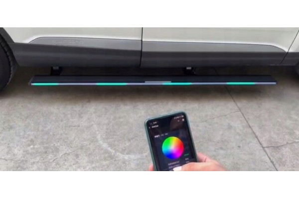 Dodge Ram 1500 V 2019- Kit Completo de Estribos Eléctricos Laterales 