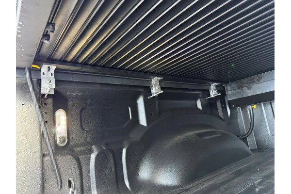 COVER PAKI HARD DODGE RAM 1500 5 7 ft RETRACTABLE 2019 2024 Part manufacturer Rocket Accessories