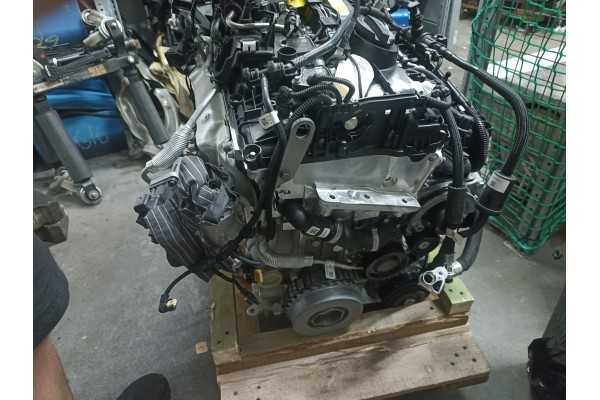 MOTOR POST BLOCK SHAFT HEAD BMW B48E B48A20E 225KW 306KM MILEAGE 32KM Engine type petrol