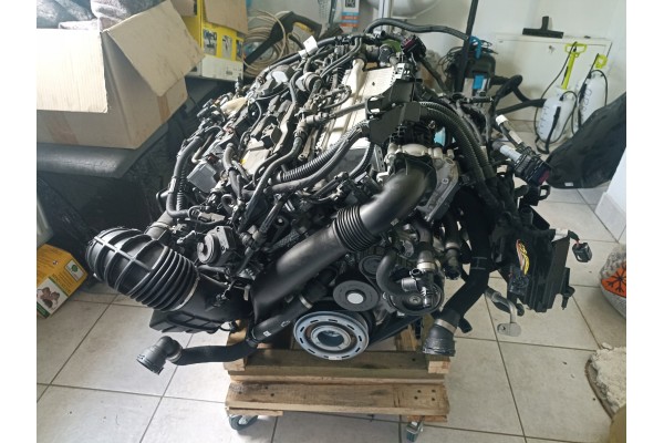 MOTOR POST BLOCK HEAD SHAFT BMW B58N B58B30P 280KW 381KM MILEAGE 32KM Part manufacturer BMW OE