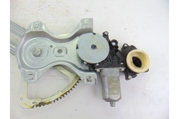 85701-02010  ELEVALUNAS DELANTERO DERECHO TOYOTA AVENSIS CROSS SPORT (T27) Advance 2011 85701-02010 193064 TOYOTA - 4