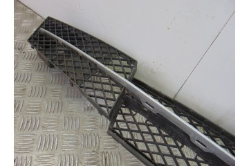 51117178112 REJILLA PARAGOLPES CENTRAL BMW SERIE 5 BERLINA (E60)