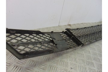 51117178112 REJILLA PARAGOLPES CENTRAL BMW SERIE 5 BERLINA (E60)