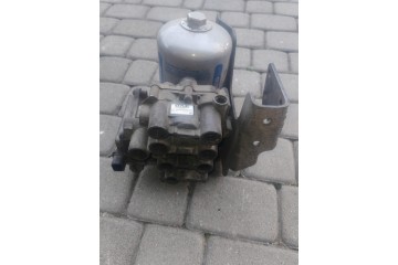 DEHUMIDIFIER BASE DEHUMIDIFIER FILTER DAF XF 106 LIFT 1913300 2027747 Catalog number of the part OSUSZACZ POWIETRZA PODSTAWA FIL