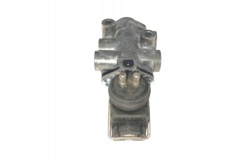 HALF SPEED SOLENOID VALVE DAF OE 1457276 1457276 Car type trucks cargo vans