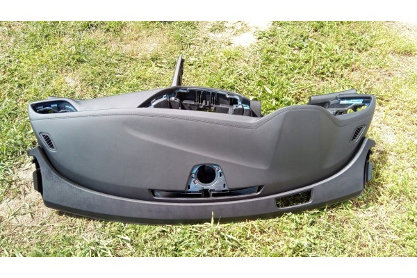 CONSOLE BOARD COCKPIT REGENERATION Repair Quality of parts according to GVO O original with manufacturer s logo OE