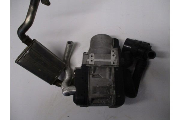 Webasto parking heater BMW X6 F16 14R Catalog number of the part Webasto ogrzewanie postojowe BMW X6 F16 14R