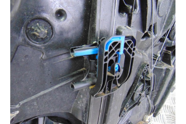 H1BB-A23201-CD ELEVALUNAS DELANTERO IZQUIERDO FORD FIESTA (CE1) Trend 2018 H1BB-A23201-CD 194618 FORD - 6