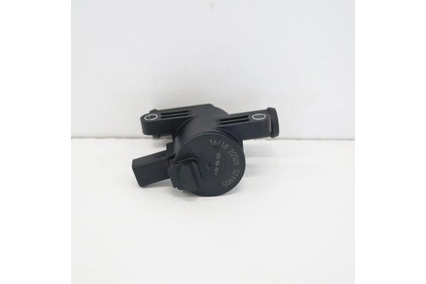 OE VAG 5Q0906457K COOLING SYSTEM VALVE AUDI A3 2 0 17 Car type undefined