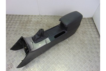  APOYABRAZOS CENTRAL MAZDA 6 BERLINA (GG) 2.0 CRTD 120 Active (5-ptas.) 2004 194966 MAZDA - 1