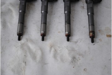 BOSCH 0445110652 INJECTION Number of pieces on offer 4