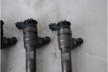 BOSCH 0445110652 INJECTION Car type 4x4 SUV buses cargo vans RVs passenger cars