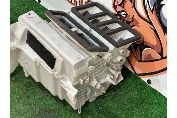 Montaje del motor horno Mazda 3 BM BJS7-61-140