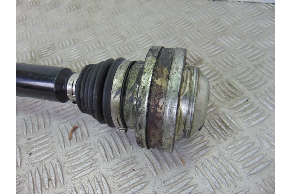 TRANSMISION DELANTERA DERECHA VOLKSWAGEN PASSAT BERLINA (3C2)