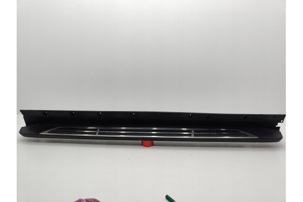 Toyota Highlander IV THRESHOLD STRIP LEFT THRESHOLD LEFT PT938 48200 DESCRIPTION