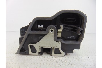 7167071  CERRADURA PUERTA DELANTERA IZQUIERDA BMW SERIE X3 (E83) * 2006 7167071 196500 BMW - 4