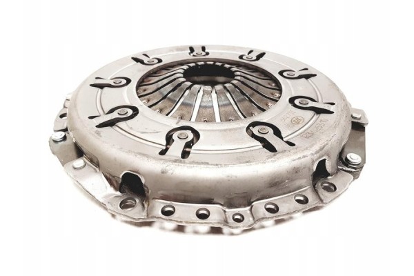 CLUTCH SET 600 0083 00 LUK Car type passenger cars