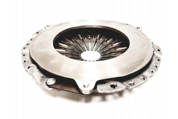 CLUTCH SET 600 0083 00 LUK Product weight with unit packaging 25 kg