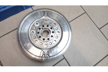 Flywheel SACHS 2294 001 332 VOLVO Catalog number of substitutes AISIN FDE VL09 KAWE DMF272 VALEO 835093 VALEO 836318 VALEO 83632