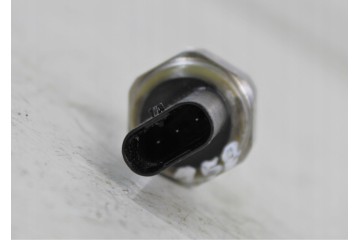 Sensor de presión de combustible Ford OE BU5A-9F972-CA