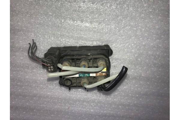 Valve block Mercedes Benz A0993200058 Quality of parts according to GVO O original with manufacturer s logo OE