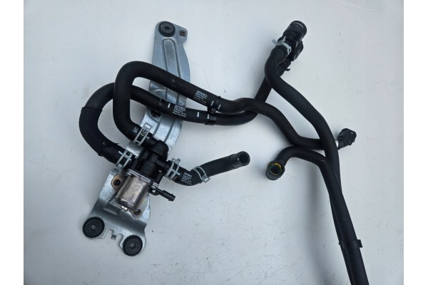 Set Webasto Eberspaecher Hydronic S3 D5A Volvo XC40 32136035 252718 Product weight with unit packaging 5 kg