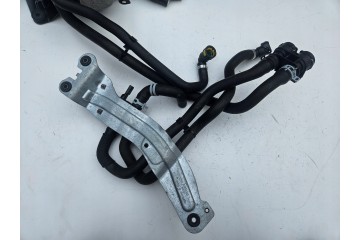 Set Webasto Eberspaecher Hydronic S3 D5A Volvo XC40 32136035 252718 Catalog number of the original 252718