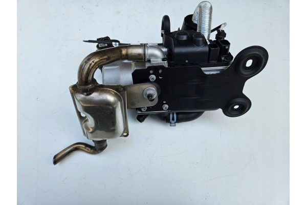 Webasto Thermo Top Evo VW Golf VIII 7 Skoda Octavia 5WA815005C Part manufacturer Webasto