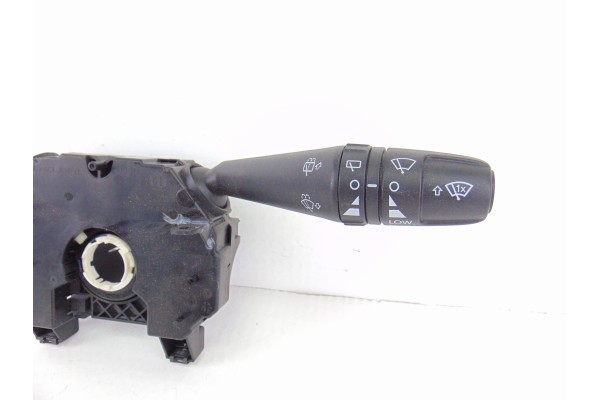 28528040 MANDO LUCES FIAT II TIPO (357) HATCHBACK