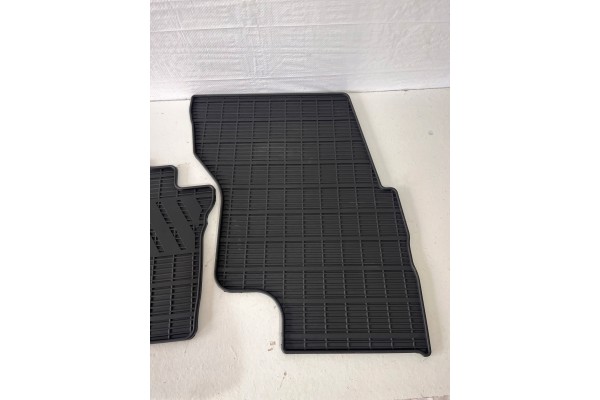 Rug set MITSUBISHI OUTLANDER III MZ314773 Car type passenger cars