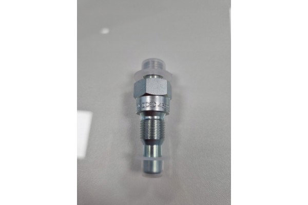 Injector Bosch 0437004002 Catalog number of the part 0 437 004 002