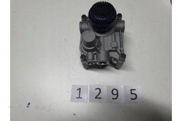 Brake control relay valve EBS semi trailer Wabco 4802020050 DAF MAN Car type trucks