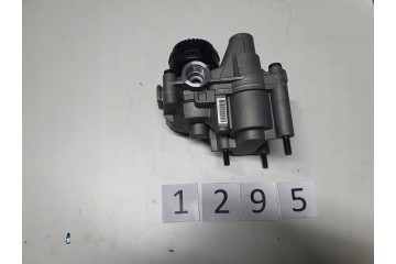 Brake control relay valve EBS semi trailer Wabco 4802020050 DAF MAN Catalog number of substitutes 1421843