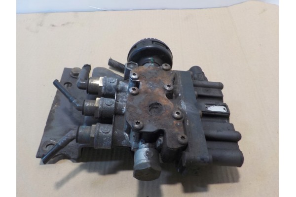 VOLVO FL CUSHION VALVE