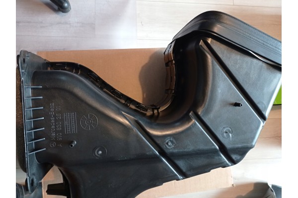 Original air intake Mercedes Benz Sprinter 907 910 OE A9108302601 Car type cargo vans