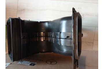 Original air intake Mercedes Benz Sprinter 907 910 OE A9108302601 Catalog number of the original 910 830 26 01