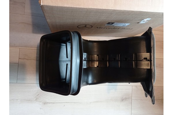 Original air intake Mercedes Benz Sprinter 907 910 OE A9108302601 Customs tariff code 87082990