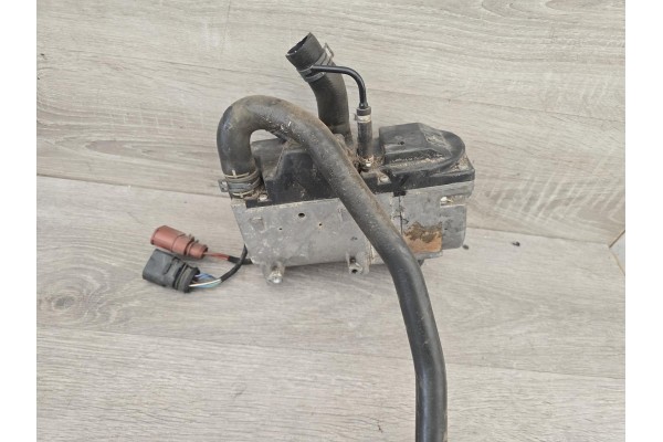 Webasto Hydronic II SF 7P0815008D Diesel Porsche Cayenne VW TOUAREG II Catalog number of the part 7P0815008D autoklama99df