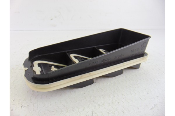 9678565780  MOLDURAS TRASERAS PEUGEOT 5008 Active 2017 9678565780 198796 PEUGEOT - 3